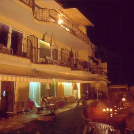 Seehaus Jamek Guest house Portschach am Woerthersee